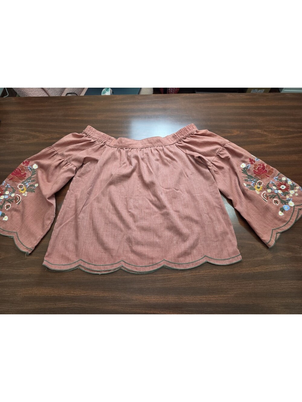 Umgee Off Shoulder Top Small Mauve Floral Embroidered Bell Sleeve Boho Chic Cute